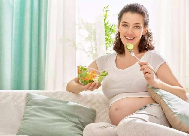 想生出聪明宝宝,妈妈从备孕就远离7种情况，补充6种营养素