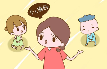 幼儿园的男孩危机：为何孩子会欺负男孩