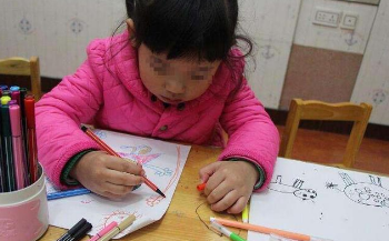 李玫瑾教授：孩子是不是读书的料，看行为就知道，不需要等他长大