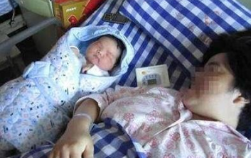 29岁孕妇意外怀上二胎，老公死活让打掉，孩子出生后，全家乐开花