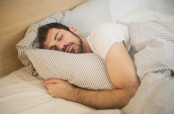睡眠要重视质量！深睡眠对身体的5大好处