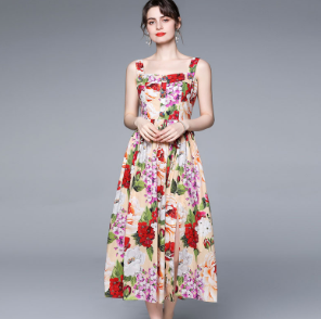 夏季如何选择合适的连衣裙，又能穿出时尚精致的气质