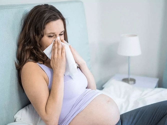 怀孕妇女喘不过气是什么原因呀？